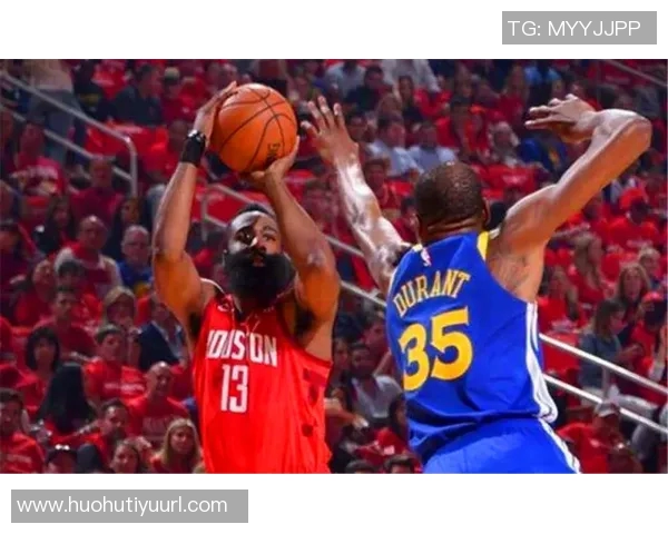 哈登半场表现出色10投6中砍下并列最高16分三分球命中率高达60无失误